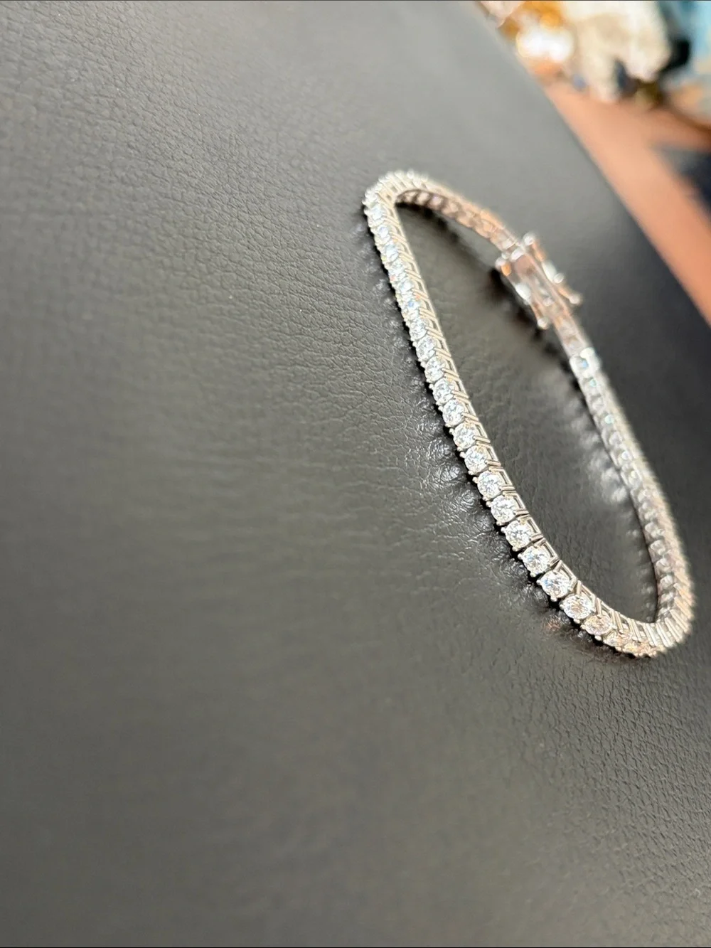 N/A classic silver